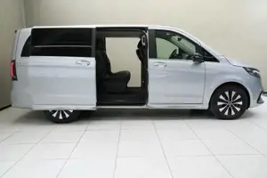 Mercedes-Benz EQV 300 AVANTGARDE Lang SpurH Luft ACC Navi Bild 9