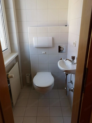 Zentrale 2-geschossige Wohnung zu vermieten Bild 6
