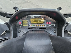 Suzuki Burgman 650 Bild 3