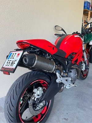 Ducati Monster 696 Bild 7