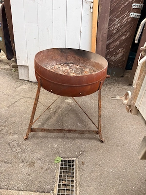 Feuerschale   Feuerstelle   Grillschala