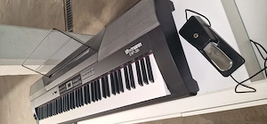 Thoman Piano D-26 kaum verwendet inkl. Zubehör Bild 2