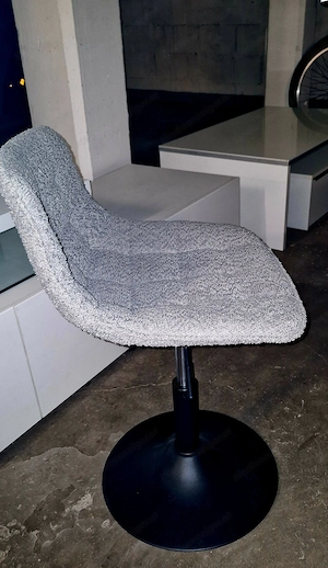 Fast neuer Bürostuhl  Bild 2