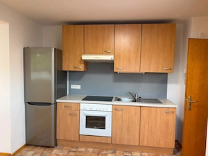 3-Zimmer-Wohnung mit Balkon und Bergblick ab sofort zu vermieten Bild 4