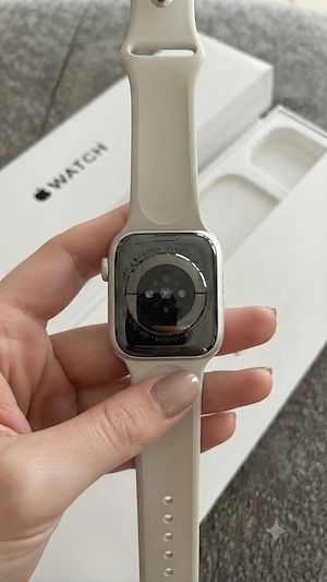 apple watch series 7 in starlight Bild 2