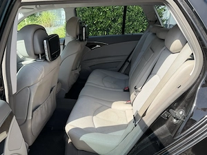 Mercedes Benz E 220 T Classic CDI Bild 8