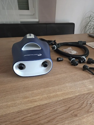 Verkaufe elektrische Pumpe für SUP, Luftmatratze, Kajak, Zelt etc. (Inflation & Deflation)