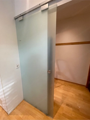 Schiebetür aus Glas Bild 4