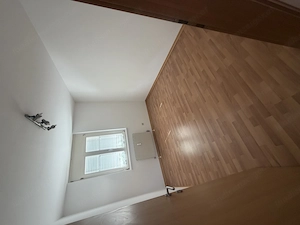 Stadtnahe 4-Zimmerwohnung zum Vermieten! Bild 5