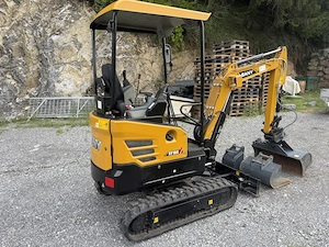 Minibagger Bagger Sany SY16C Bild 2