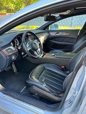 Mercedes-Benz CLS 250d AMG-Paket Bild 3