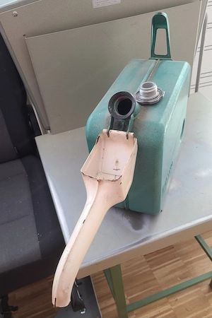 Treibstoffkanister aus Metall, 10 Liter Bild 3