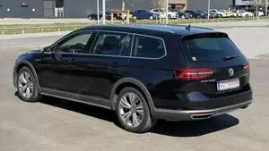 VW Passat Alltrack 2.0 TDI 4MOTION DSG | 190 PS | Leder | ACC | AHK | sehr gepflegt Bild 3