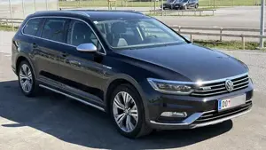VW Passat Alltrack 2.0 TDI 4MOTION DSG | 190 PS | Leder | ACC | AHK | sehr gepflegt Bild 17