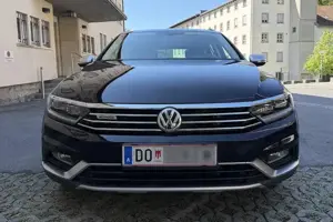 VW Passat Alltrack 2.0 TDI 4MOTION DSG | 190 PS | Leder | ACC | AHK | sehr gepflegt Bild 12