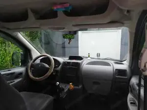 Peugeot Expert Tepee Bild 12