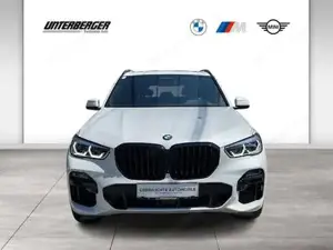 BMW X5 xDrive30d M Sportpaket // Laserlicht // Panorama-Glasdach // Head-Up Bild 2