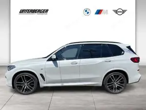 BMW X5 xDrive30d M Sportpaket // Laserlicht // Panorama-Glasdach // Head-Up Bild 3