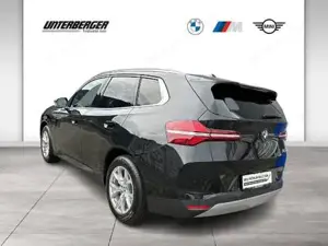BMW X3 20d xDrive Innovations Paket // DAB-Tuner // Anhängerkupplung elektrisch Bild 2