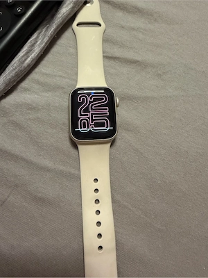 Apple Watch SE 3 Bild 4