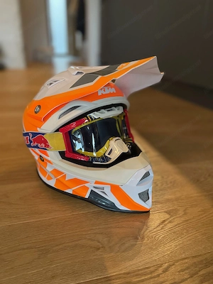 KTM Moto-Cross Helm zu verkaufen