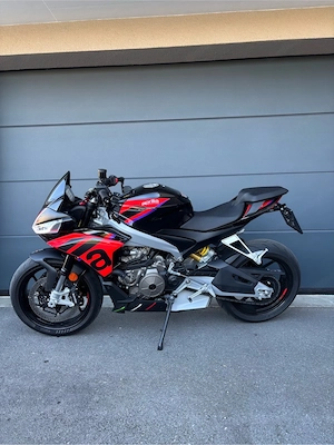 Aprilia Tuono 660 Factory Bild 4