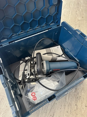 Bosch Professional Flachdübefräse GFF 22 A Bild 4