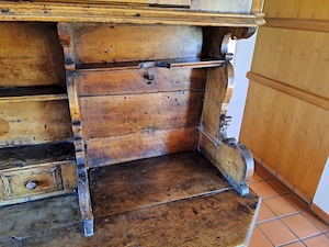 Antiker Bauernkasten Buffet Bild 9