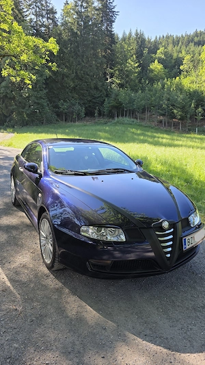 Alfa Romeo GT 1.9 JTD Coupe Bild 4