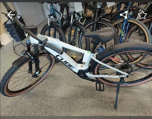 E-Bike Neuwertig