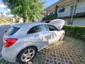 Mercedez-Benz A180 Bild 4