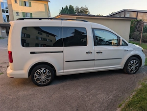 Volkswagen Caddy Kombi Maxi 2,0 TDI Kombi *LED* Bild 5