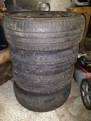 Sommerreifen mit Felgen 195 65 R15 Bild 6