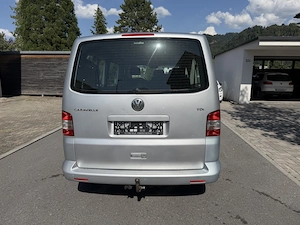 VW T5 1,9 TDI Caravelle Lang Bj.2005 Bild 3