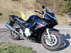Suzuki GSX650F Supersport Bild 3