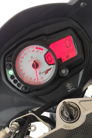 Suzuki GSX650F Supersport Bild 7