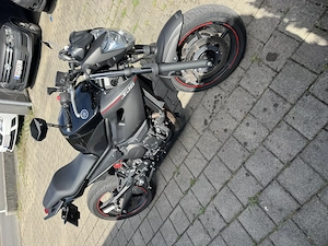 Yamaha XJ6 RJ22 Bild 2