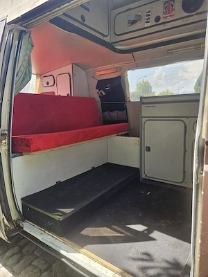 T3 Wasserboxer Camper mit Porschemotor Bild 2