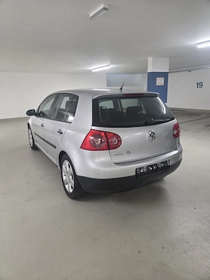 Vw Golf  Tüv  9 2027+4 Bild 10