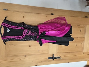 Bekleidung Dirndel Bild 2