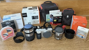 Sony Alpha a6000 | Set | 2 Objektive 18-200 + 50 | Zubehörpaket