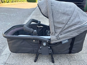 TFK Premium Kinderwagen Line mit Multi X Wanne