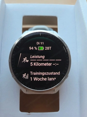 OGarmin Forerunner 965 AMOLED  Smartwatch Bild 3