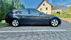 BMW 318d Touring Pickerl bis 08 2027 Bild 2