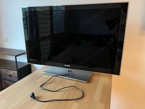 HD TV von Samsung mit USB   Kabelanschluss