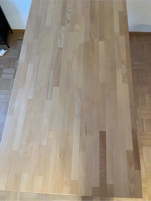 Massiver Holztisch  Bild 4