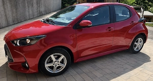 Toyota Yaris, 1,0 VVT-i-Active Bild 2