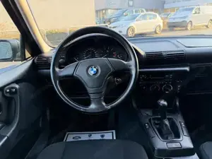 316i compact Bild 9
