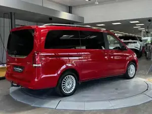 Mercedes-Benz V 220 Bild 9