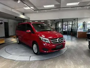 Mercedes-Benz V 220 Bild 7